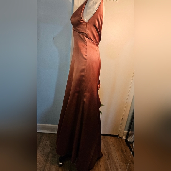 Source Unknown Rust Satin Maxi Dress - Picture 8 of 8